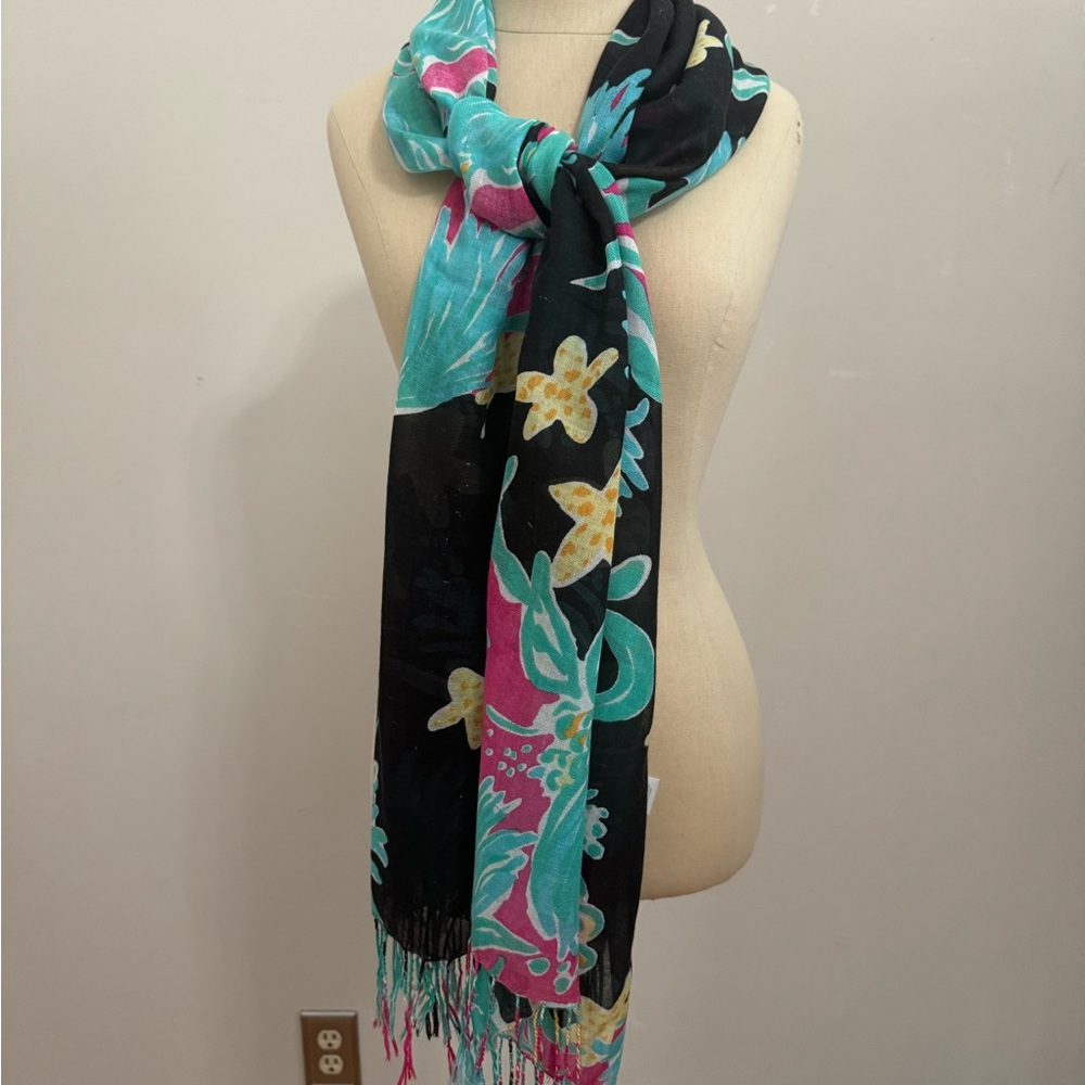 Lilly Pulitzer silk and cashmere Floral Black and Teal Scarf never worn